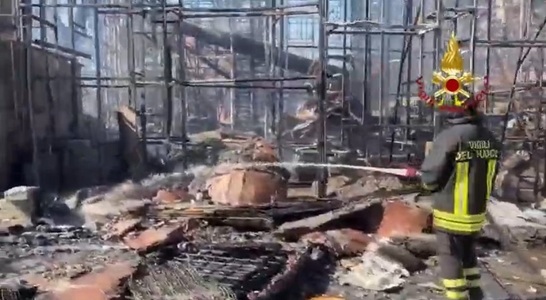 Incendiu la studiourile Cinecittà. Au fost distruse decorurile care reproduc centrul istoric al Florenţei - VIDEO