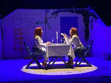 Teatrul Stela Popescu prezintă "Anatomia unui clişeu", pe 11 septembrie, la Teatrul de vară Herăstrău