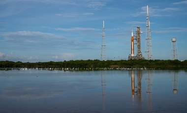 Test la sol reuşit de NASA pentru mega-racheta către Lună