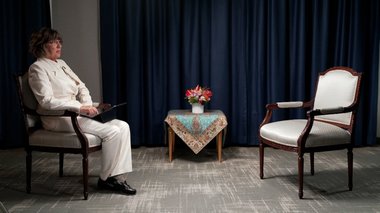 Jurnalista Christiane Amanpour a refuzat să poarte vălul pentru un interviu cu preşedintele Iranului / Interviul a fost anulat  