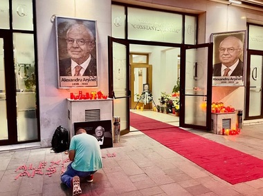 Alexandru Arşinel a fost înmormântat în Cimitirul Bellu