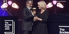 Shehan Karunatilaka a câştigat premiul Booker pentru romanul "The Seven Moons of Maali Almeida" - VIDEO