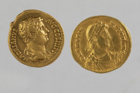 Ministerul Culturii a cumpărat două monede de aur rare clasate în categoria juridică Tezaur