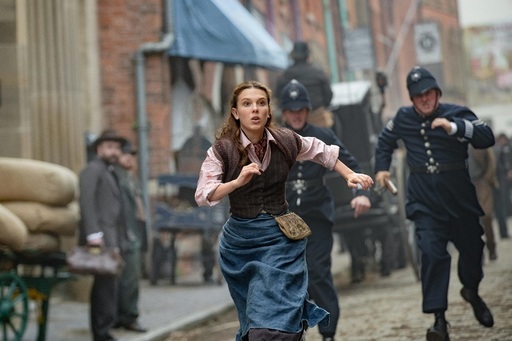 "Enola Holmes 2", "Manifest", "The Crown", "Dead to Me", "Slumberland", "Elite", "Wednesday", în noiembrie pe Netflix
