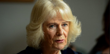 Palatul Buckingham a prezentat săptămâna aceasta noua monogramă a reginei consoarte Camilla