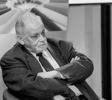 A murit profesorul universitar emerit Michael Shafir 