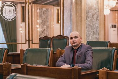 Istoricul Zoltán Csaba Novák preia conducerea Institutului pentru Studierea Problemelor Minorităţilor Naţionale