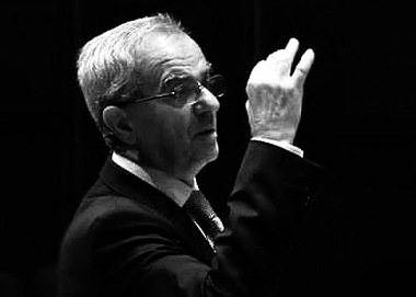 Dirijorul Voicu Enăchescu, fondatorul Corului de Cameră Preludiu, a murit la 79 de ani 