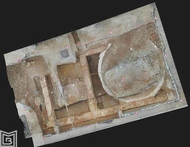 Ruinele bine conservate a două clădiri de mari dimensiuni, descoperite sub Palatul Universităţii în urma cercetărilor arheologice conduse de Muzeul Municipiului Bucureşti - FOTO