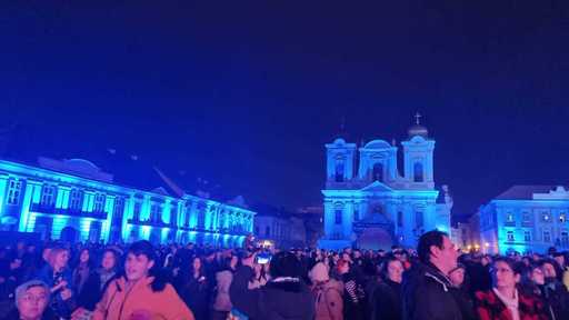 UPDATE - Pană de curent, la Opera din Timişoara, deschiderea Capitalei Europene a Culturii/ Ciucă: Este o chestiune de pregătire tehnică/ Fritz: În 2007, la ceremonia de deschidere, a picat curentul. Eu o iau ca un semn bun/ Reacţia E-Distribuţie Banat