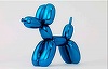 O sculptură de Jeff Koons, estimată la 42.000 de dolari, a fost spartă din greşeală de o vizitatoare la un târg în Miami - VIDEO