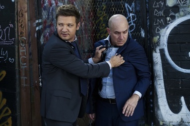 Premiere SkyShowtime în aprilie: Serialul muzical "Grease: Rise of the Pink Ladies", "Mayor of Kingstown" cu Jeremy Renner şi "Nope" de Jordan Peele - FOTO