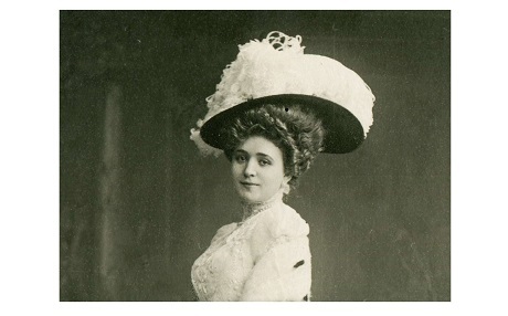 Despre moda pălăriilor de la sfârşitul secolului al XIX-lea, într-o proiecţie-dezbatere la Academia Română
