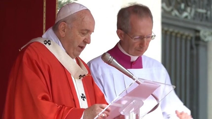 Papa Francisc, recent externat din spital, le-a mulţumit credincioşilor în timpul slujbei din Duminica Floriilor - VIDEO
