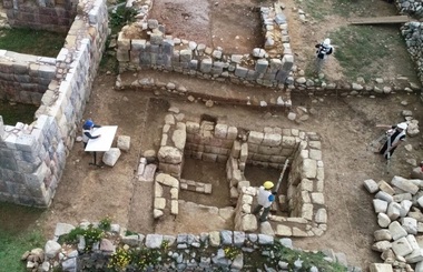 Băi sacre incaşe descoperite în inima Anzilor peruvieni - FOTO