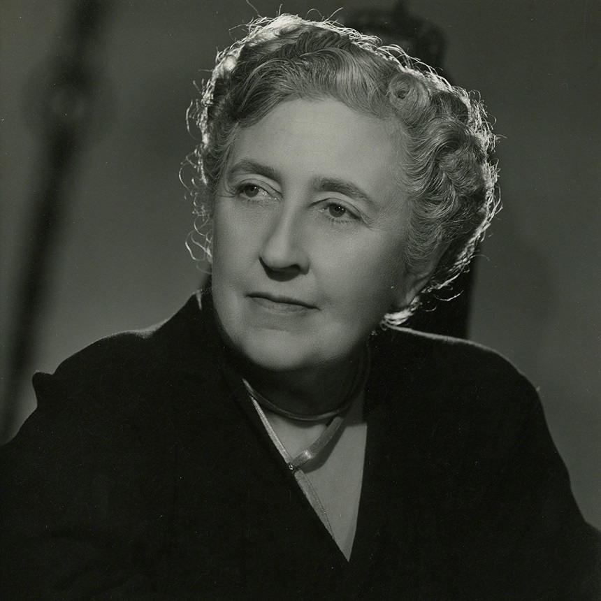 Editorul francez al romanelor semnate de Agatha Christie va elimina termenii consideraţi ofensatori 