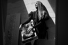 Lucrări monumentale în tonuri de alb ale designerului Diana Nicolae, expuse la ARCUB