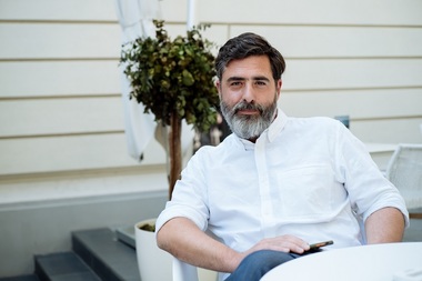 INTERVIU - Andrei Borţun, iniţiatorul Romanian Design Week: "Industriile creative pot schimba în bine oraşul iar statul român, clasa politică, ar rezolva teme de o imensă importanţă cu ajutorul lor"