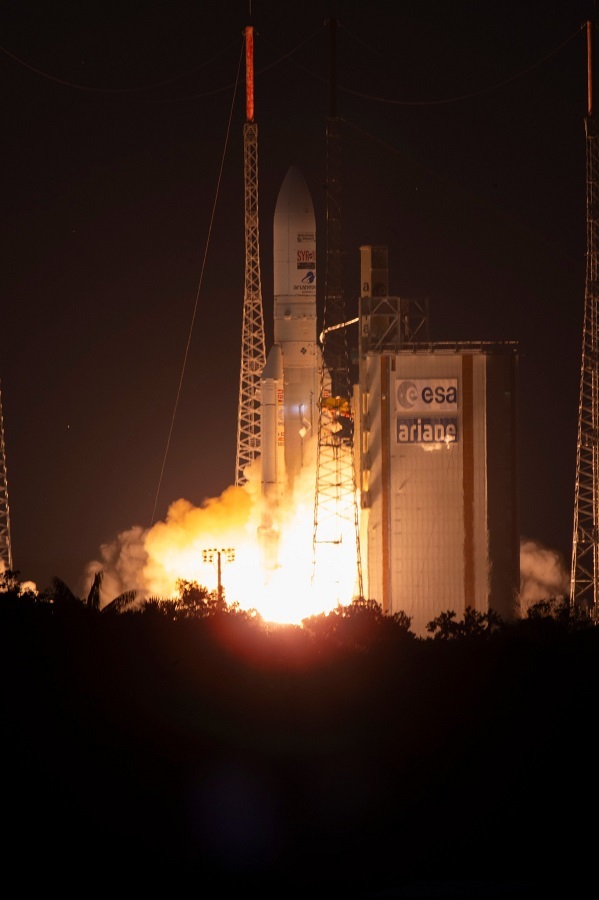 Racheta Ariane 5 a decolat cu succes de la Kourou, pentru ultima sa misiune după 27 de ani de serviciu - VIDEO