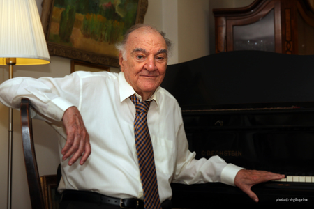 A încetat din viaţă pianistul şi compozitorul Valentin Gheorghiu, simbol al muzicii româneşti