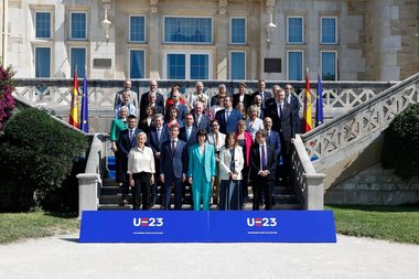 Ministrul Bogdan Ivan: Cât timp suntem orientaţi către transferul tehnologic şi urmărim să avem politici comune cu alte state membre, putem contribui la ambiţia europeană de a crea o piaţă unică, fără frontiere pentru cercetare, inovare şi tehnologie