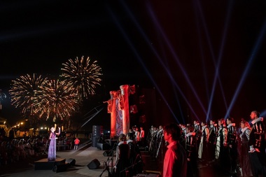 Corul Madrigal prezintă spectacolul extraordinar Ave Maria pe 15 şi 16 august la Constanţa. Accesul va fi gratuit cu rezervare