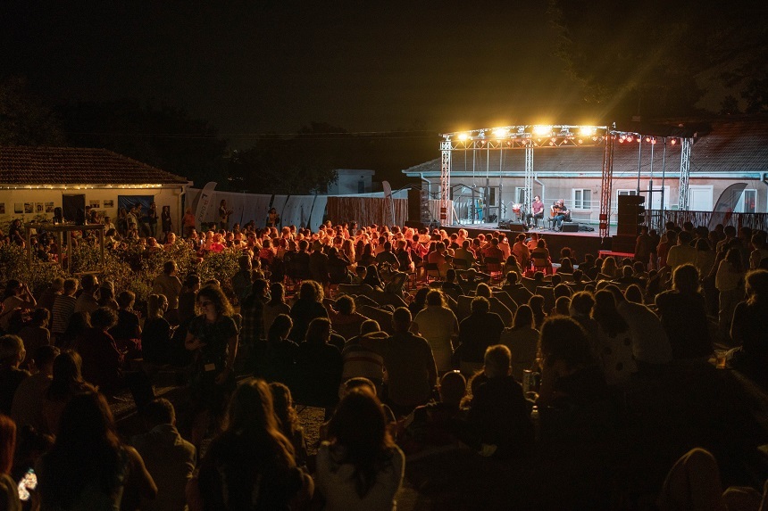 Mai mult de 6000 de participanţi la cea de-a treia ediţie a Festivalului de Teatru şi Film „Şerban Ionescu” de la 2 Mai - FOTO