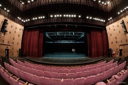 Ministrul Culturii a semnat documentaţia pentru consolidarea şi modernizarea Teatrului Naţional „Marin Sorescu” din Craiova 