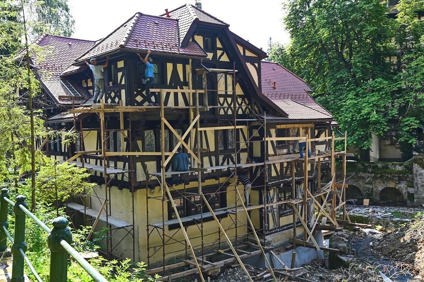 Vila Şipot de pe Domeniul Regal Peleş, mai aproape de reintrarea în circuitul cultural şi turistic al României