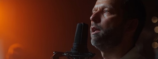 Ambasadorul UE la Chişinău, omagiu limbii române. Jānis Mažeiks a cântat o melodie rock pe versuri de Grigore Vieru - VIDEO