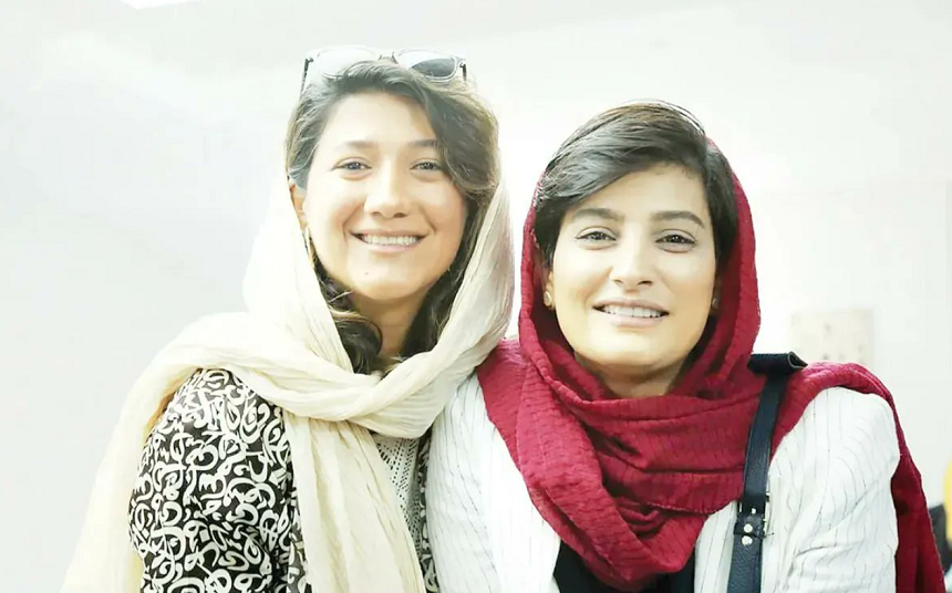 Două jurnaliste condamnate la închisoare în Iran