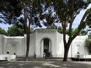 A fost lansat Concursul naţional pentru selectarea proiectului care va reprezenta România la cea de-a 60-a ediţie a Expoziţiei Internaţionale de Artă - la Biennale di Venezia