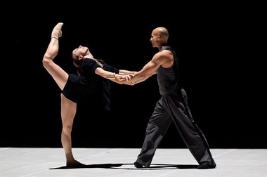 Compania de dans Ballets Jazz Montréal, pentru prima dată în România cu un spectacol-omagiu adus lui Leonard Cohen