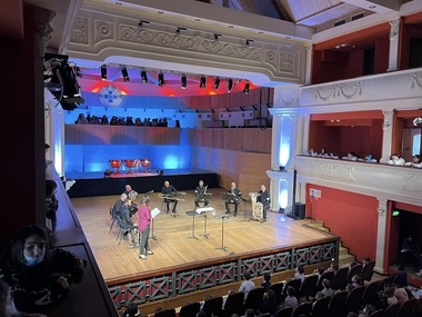 Scandal la Filarmonica Sibiu - Managerul este acuzat de "abuz grosolan". Un angajat a fost convocat să susţină o audiţie individuală în biroul său. A fost solicitată intervenţia Poliţiei