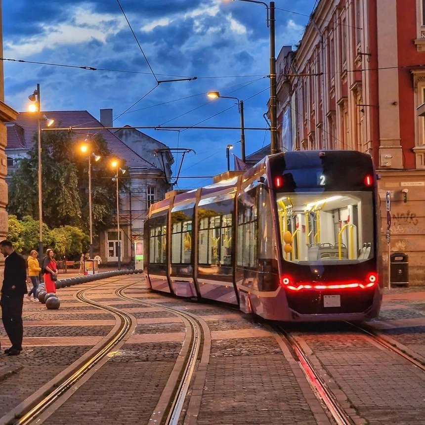 Transportul în comun va fi gratuit, timp de trei zile, la Timişoara / Au loc evenimentele de închidere a proiectului Capitală Europeană a Culturii