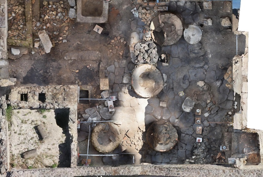 O "brutărie-închisoare", care folosea sclavi, descoperită la Pompei - VIDEO