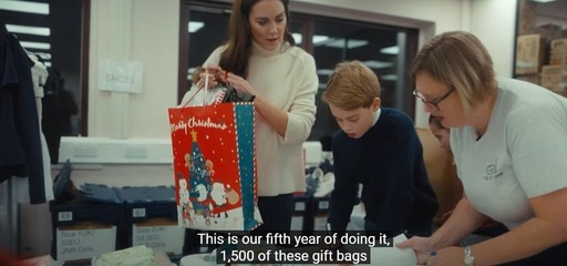Palatul Kensington a publicat un videoclip în care Prinţesa de Wales şi copiii ei împachetează pungi de cadouri pentru nevoiaşi