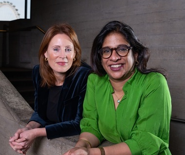 Indhu Rubasingham, prima directoare a prestigiosului National Theatre din Londra