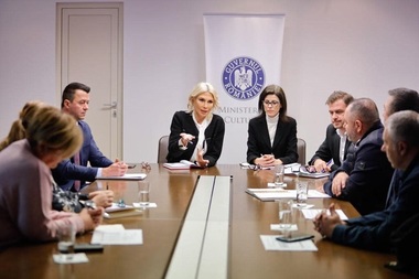 Ministrul Culturii, întâlnire cu reprezentanţii Culturmedia: „Vom identifica soluţii pentru a elimina inechităţile salariale care afectează personalul din muzee”