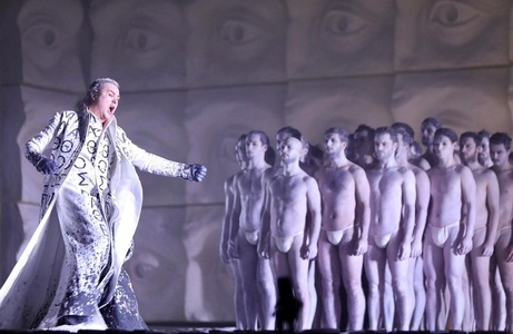 Dirijorul Tiberiu Soare, la Opera Naţională Bucureşti: "Am încercat să redăm exact ce am găsit în partitura Oedipe. Nu am nevoie de muzicologi în haine de oaie în sală, doar de oameni interesaţi de ce a scris Enescu" - FOTO