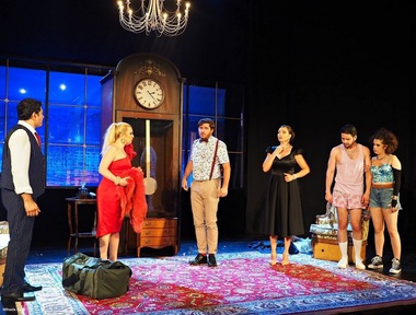 "Hoţul din pendulă" şi "Ceapa", spectacole marca Teatrul "Stela Popescu", revin la Teatrul Nottara