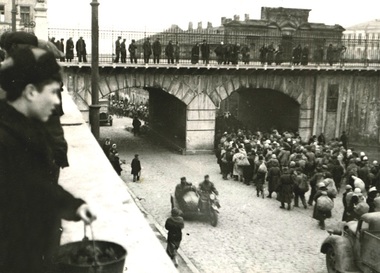 Ziua Internaţională de Comemorare a Victimelor Holocaustului - „Amintiri de pe Frontul de Est”, în regia lui Radu Jude şi Adrian Cioflâncă, proiectat la Londra 
