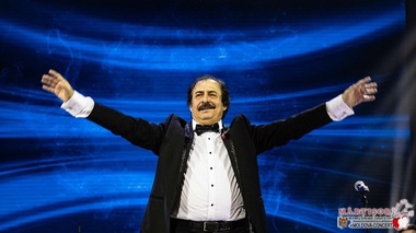 Republica Moldova: Maestrul Nicolae Botgros se plânge că a fost nevoit să stea mai mult de două ore la vamă, la revenirea de la ”un mare concert de la Bucureşti”