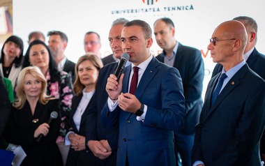 Bogdan Ivan: Inovare şi tehnologii avansate la Cluj-Napoca / Astăzi am pus piatra de temelie a primului Centru de cercetare în inteligenţă artificială, construit de la zero, din România
