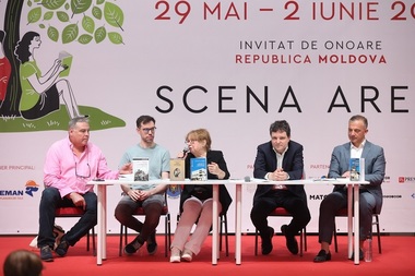 Bookfest 2024 - Nicuşor Dan, despre patrimoniul construit al Bucureştiului: "Ceea ce am făcut noi în aceşti ani a fost să respectăm cu stricteţe regulamentul de Urbanism al Zonelor Protejate" - VIDEO