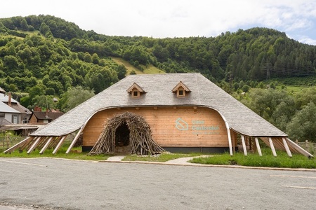 Centrul de vizitare „Casa Castorului”, inaugurat în comuna Rucăr