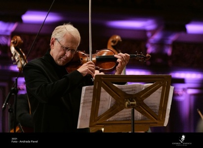 Shlomo Mintz, unul dintre cei mai importanţi violonişti, va susţine un recital în cadrul ediţiei a XIX-a a Concursului Internaţional „George Enescu”