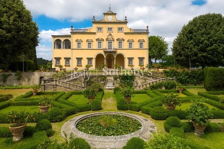 Vila deţinută de familia Lisei del Giocondo din Florenţa, de vânzare. Proprietatea este în portofoliul Sotheby's pentru 18 milioane de euro