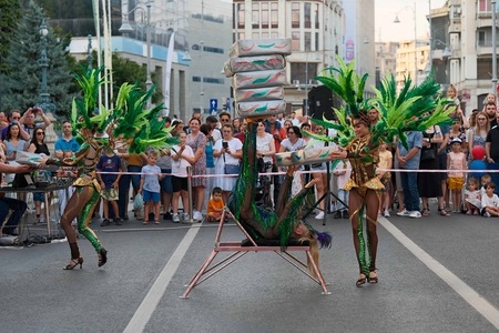 „Străzi deschise - Promenadă Urbană”: Concerte, spectacole de acrobaţii şi ateliere creative pe Calea Victoriei, în weekendul 27-28 iulie