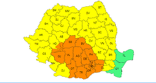 Primăria Capitalei: Avertizările meteo nefavorabile anulează programul artistic al zilei de duminică din cadrul proiectului “Străzi deschise - Bucureşti, promenadă urbană”

